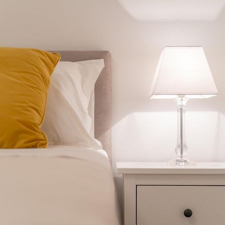 Mary Ann Apartment 2 ซัฟทัท ภายนอก รูปภาพ