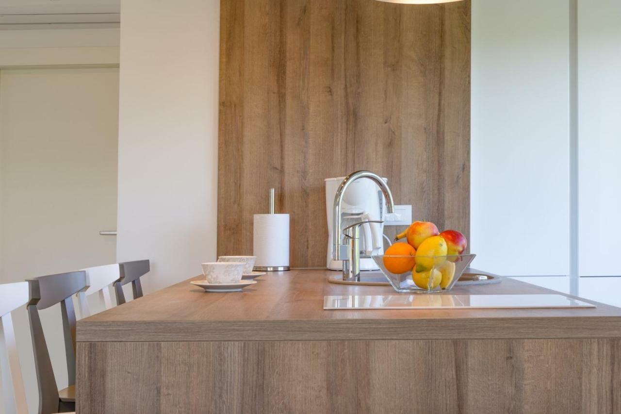 Mary Ann Apartment 2 ซัฟทัท ภายนอก รูปภาพ