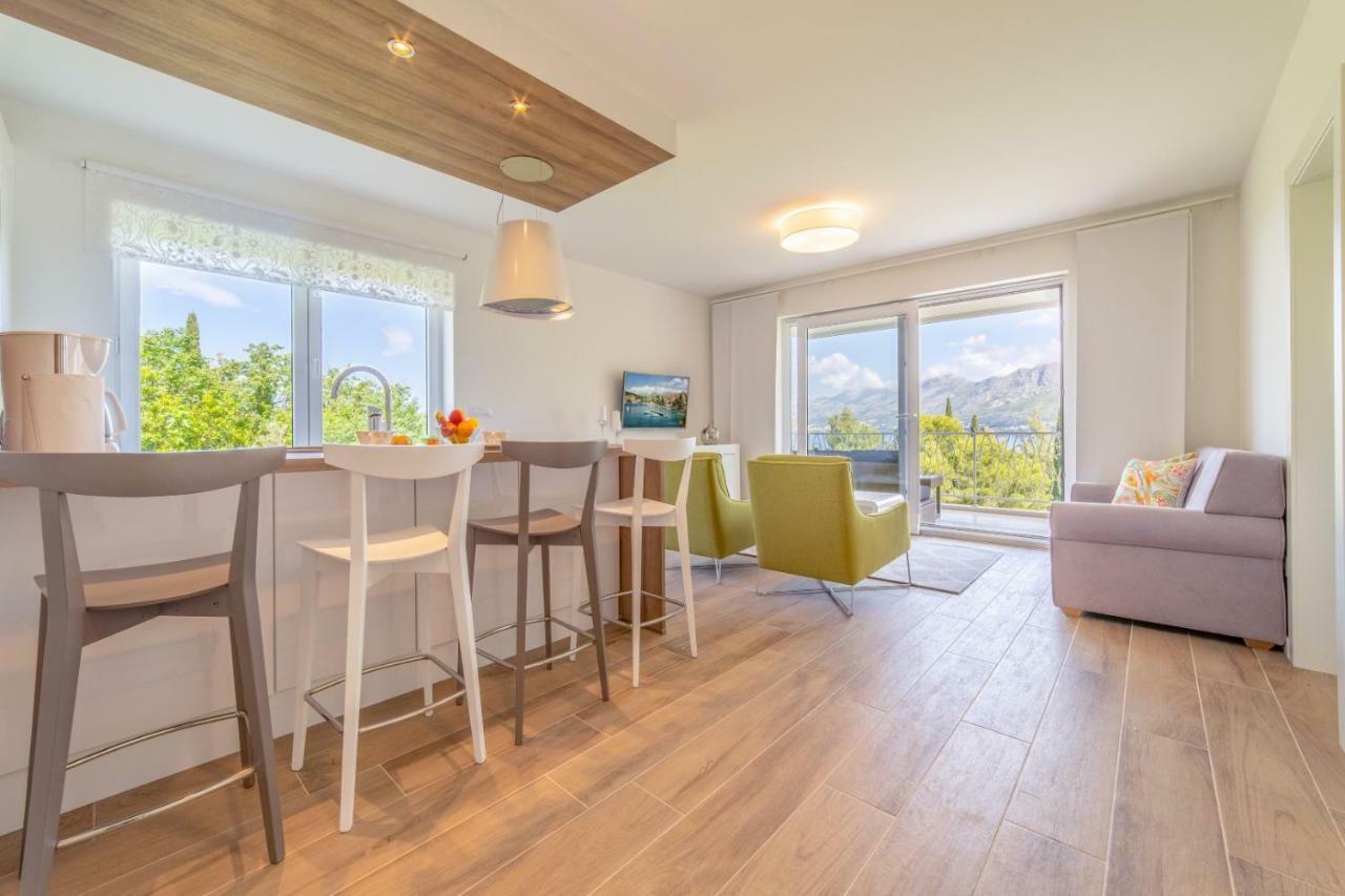 Mary Ann Apartment 2 ซัฟทัท ภายนอก รูปภาพ